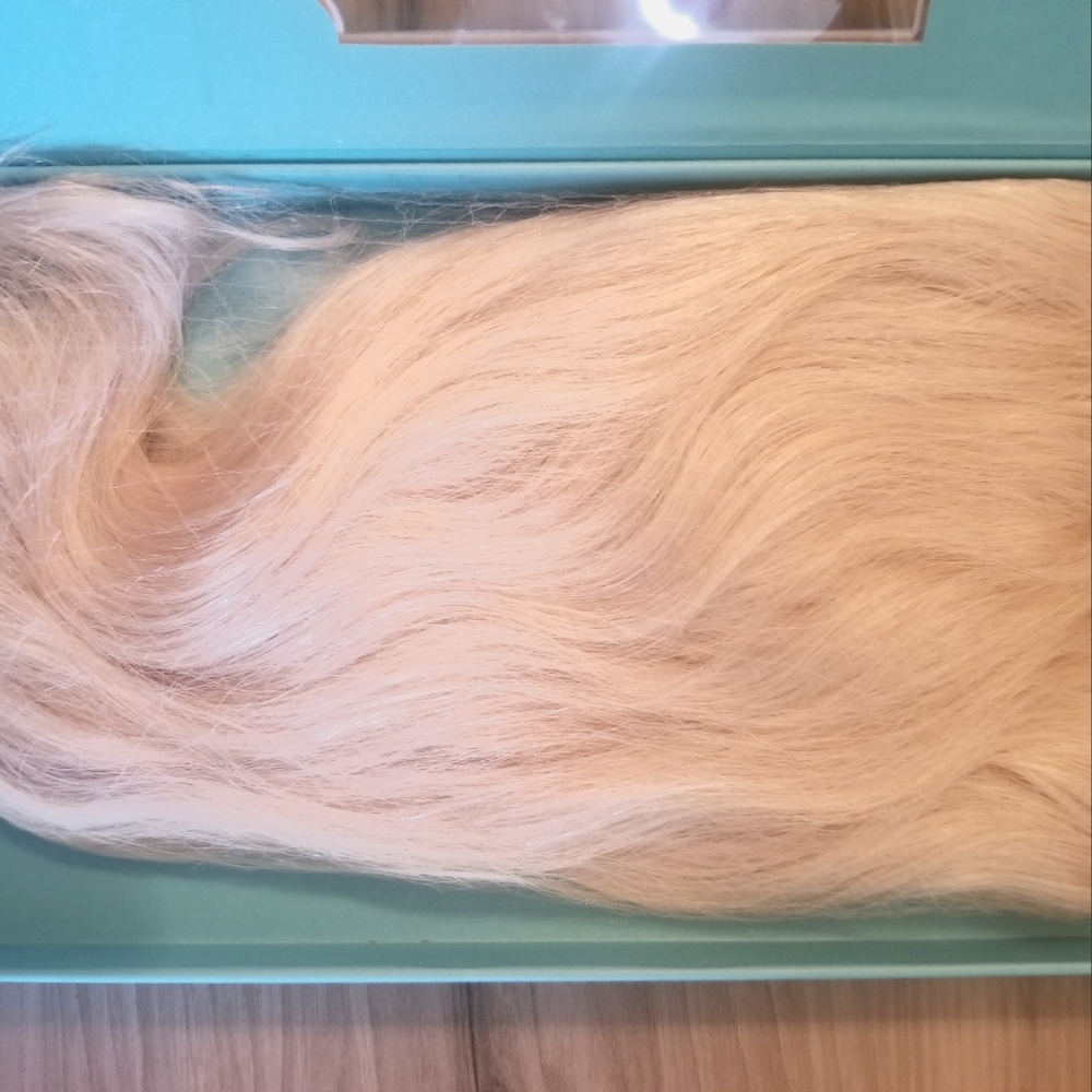 HALOCOUTURE HAIR EXTENSIONS BLONDE